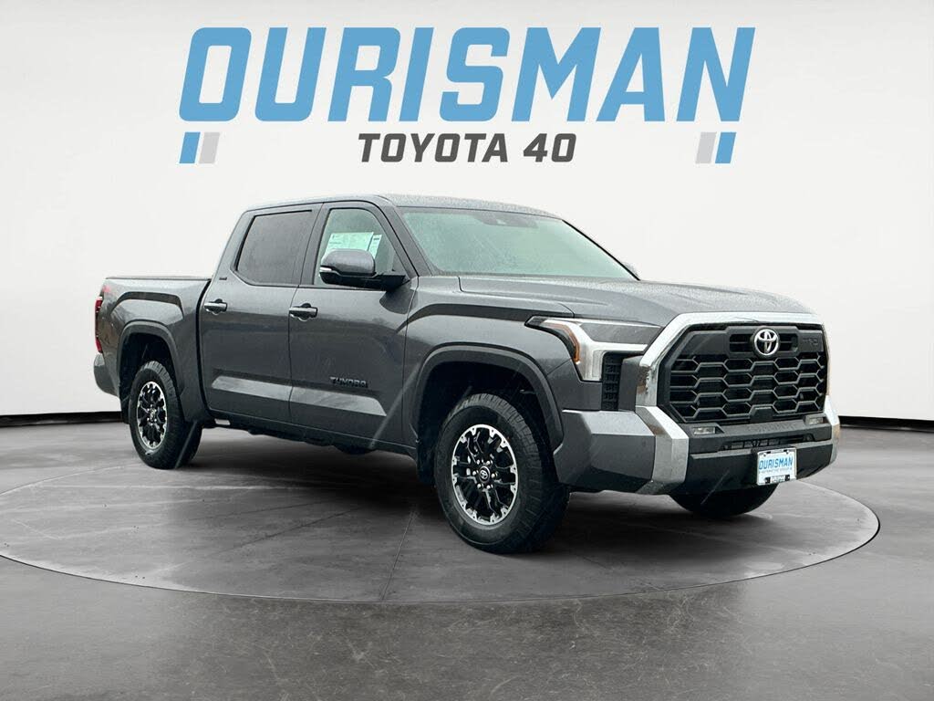 2025 Toyota Tundra SR5 CrewMax Cab 4WD
