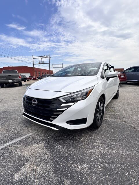 2025 Nissan Versa SV FWD