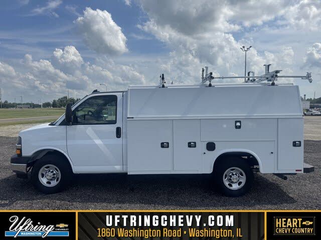 2025 Chevrolet Express Chassis 3500 Cutaway 139