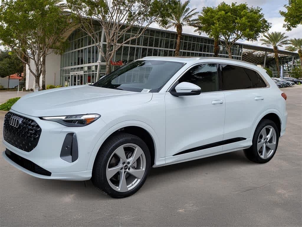 2025 Audi Q5 quattro Premium Plus 40 TFSI