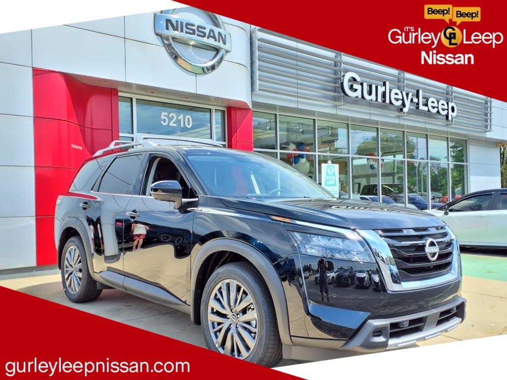 2025 Nissan Pathfinder SL FWD