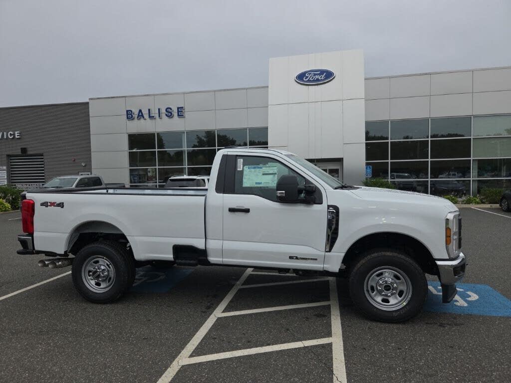 2025 Ford F-350 Super Duty XL Regular Cab LB 4WD