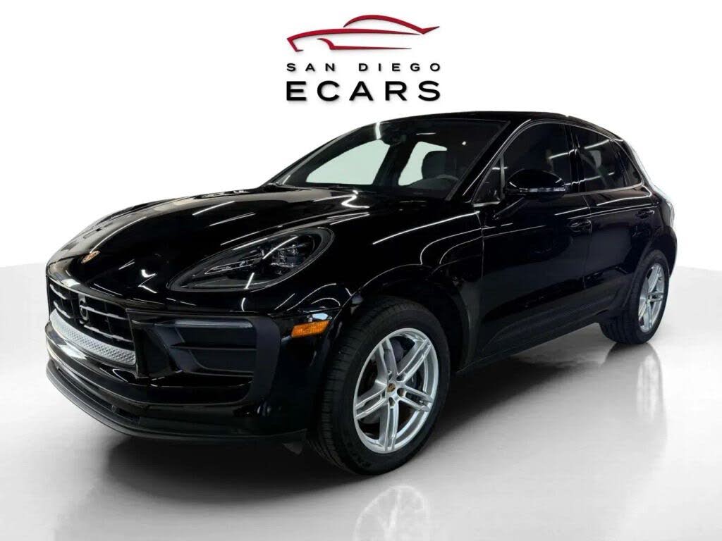 2023 Porsche Macan AWD