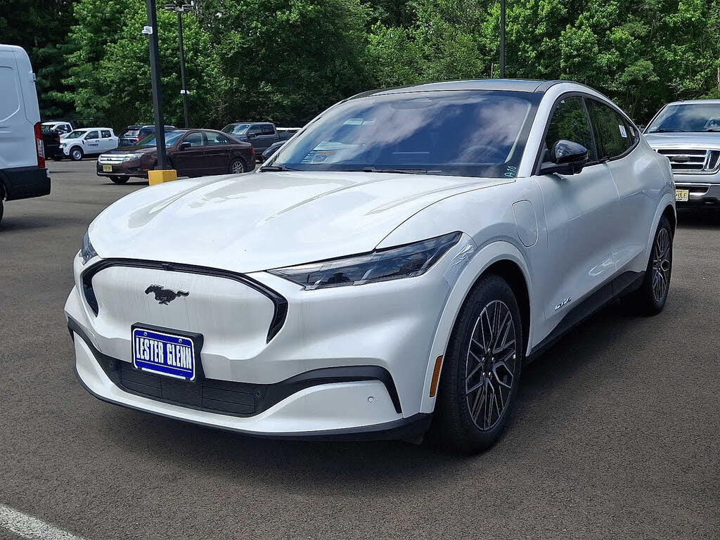 2025 Ford Mustang Mach-E Premium AWD