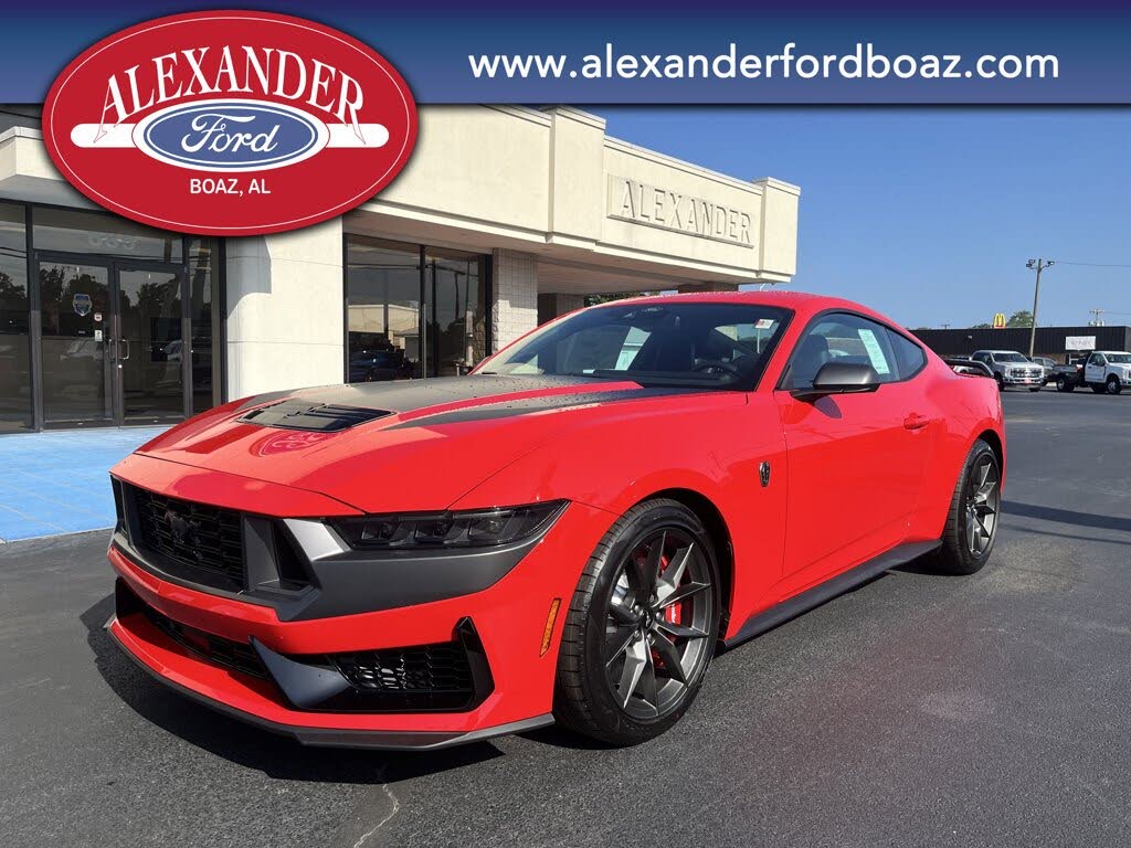 2025 Ford Mustang Dark Horse Fastback RWD