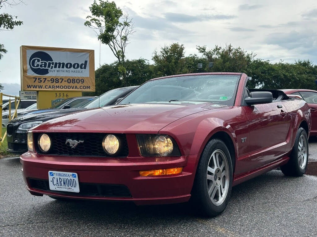 2005 Ford Mustang GT Premium Convertible RWD