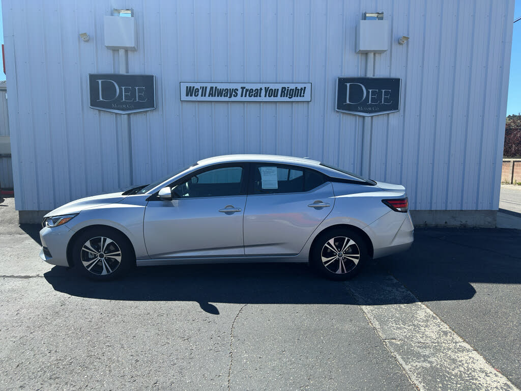 2023 Nissan Sentra SV FWD