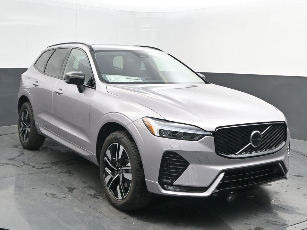 2026 Volvo XC60 B5 Core AWD