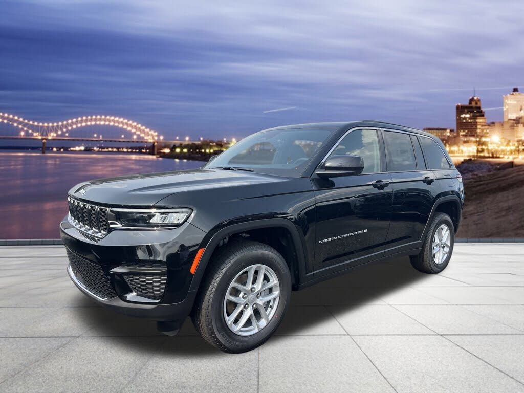 2025 Jeep Grand Cherokee Laredo X 4WD