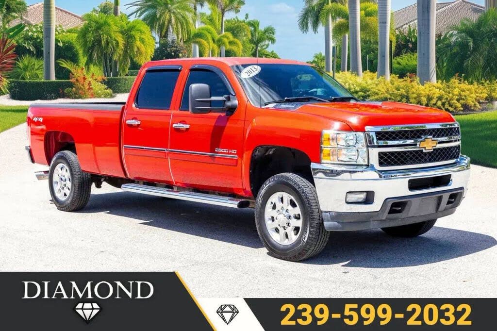 2013 Chevrolet Silverado 2500HD LT Crew Cab LB 4WD