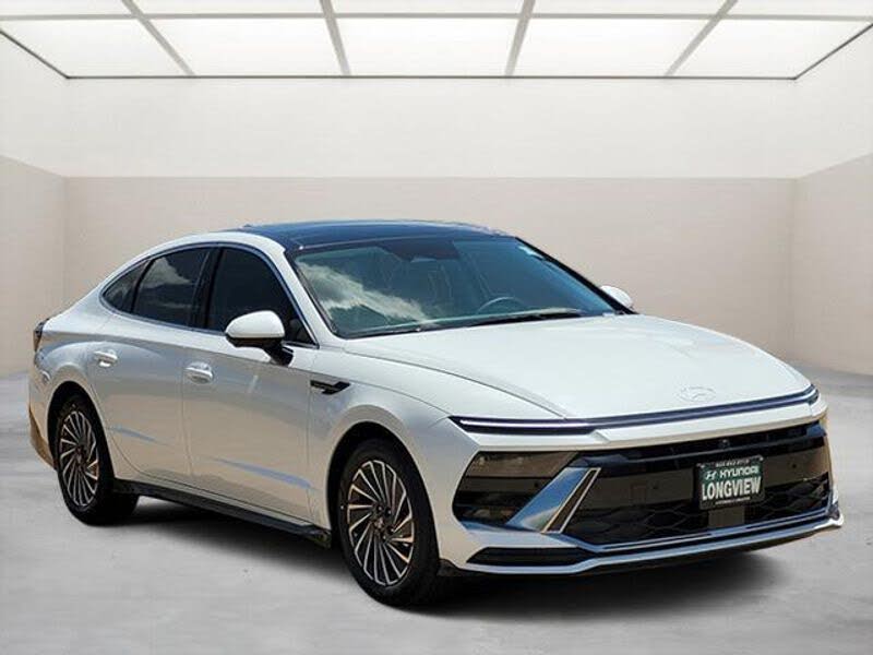 2025 Hyundai Sonata Hybrid Limited FWD