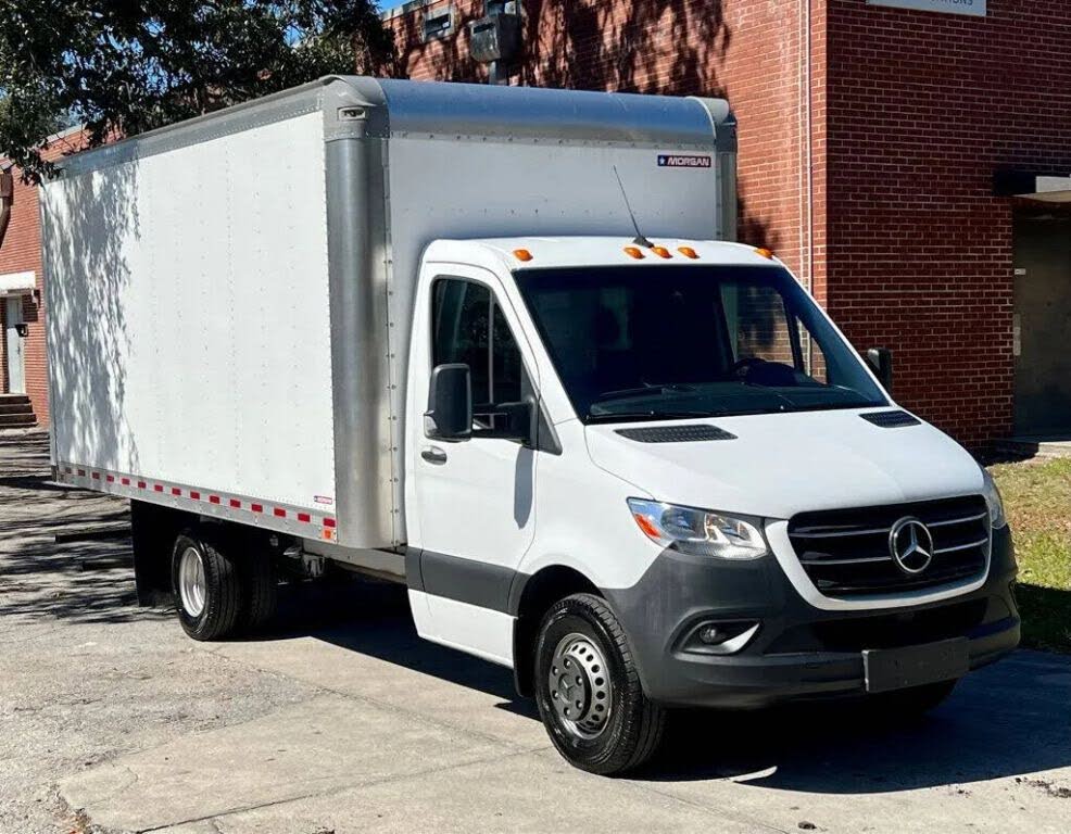 2019 Mercedes-Benz Sprinter Cab Chassis 4500 170 RWD