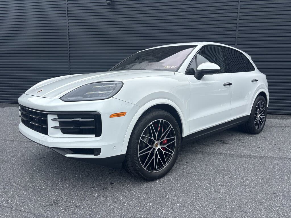 2024 Porsche Cayenne S AWD