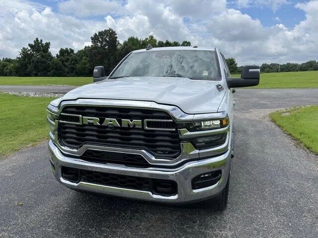 2025 RAM 2500 Tradesman Crew Cab 4WD