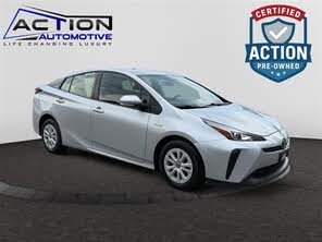 Toyota Prius LE FWD
