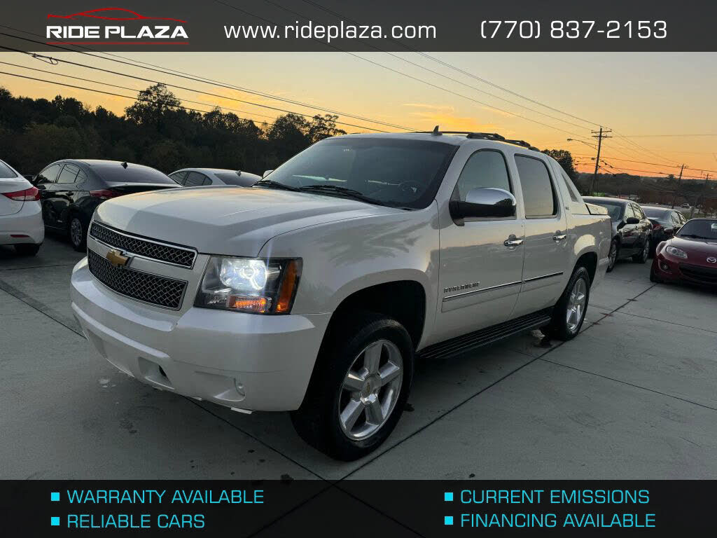 2012 Chevrolet Avalanche LTZ RWD