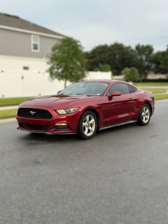 2016 Ford Mustang V6 Coupe RWD
