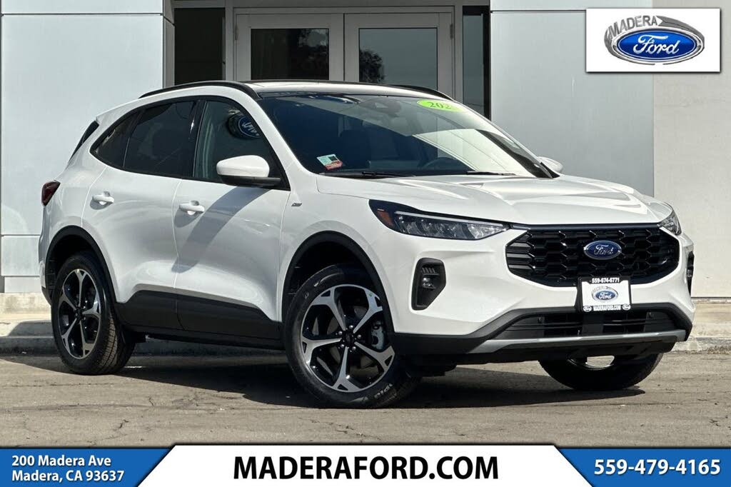 2025 Ford Escape ST-Line Select AWD