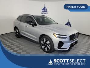 Volvo XC60 Recharge T8 Plus Dark Theme eAWD
