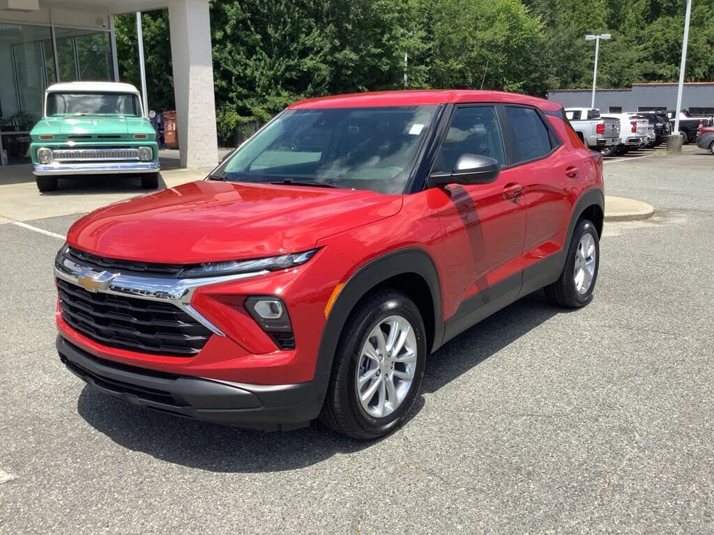 2026 Chevrolet Trailblazer LS FWD