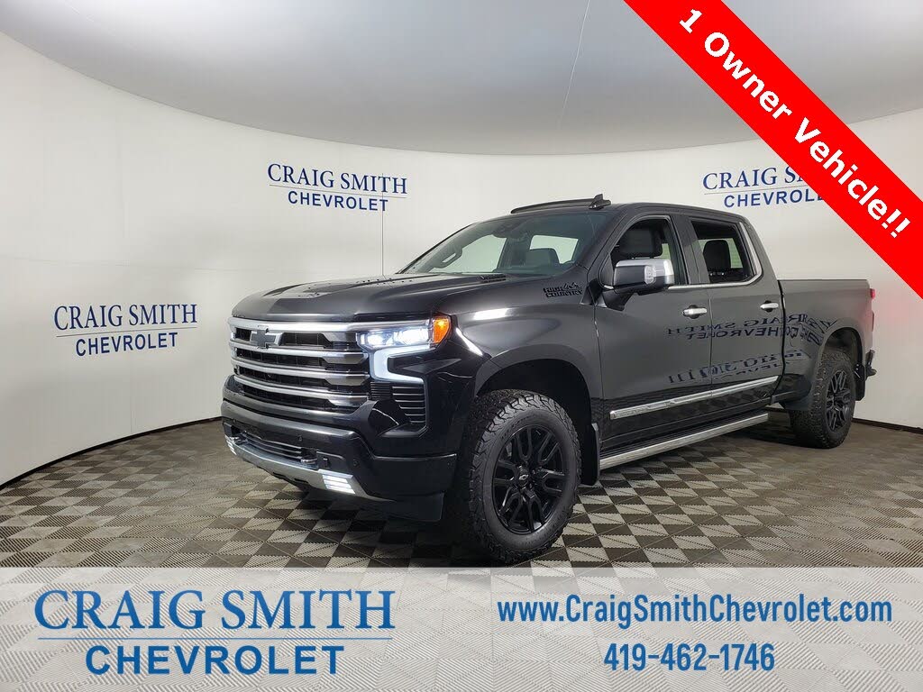 2023 Chevrolet Silverado 1500 High Country Crew Cab 4WD