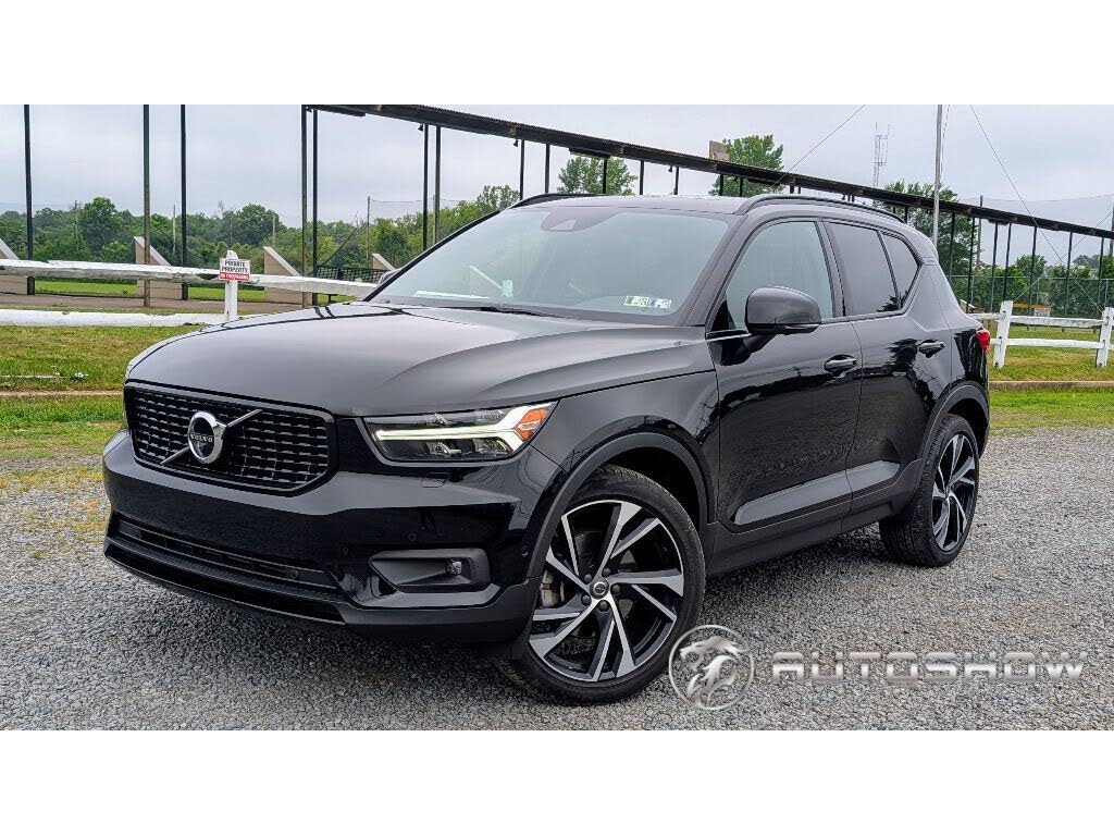 2019 Volvo XC40 T5 R-Design AWD