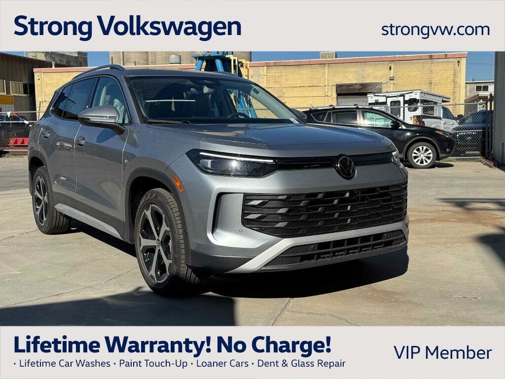 2025 Volkswagen Tiguan SE FWD