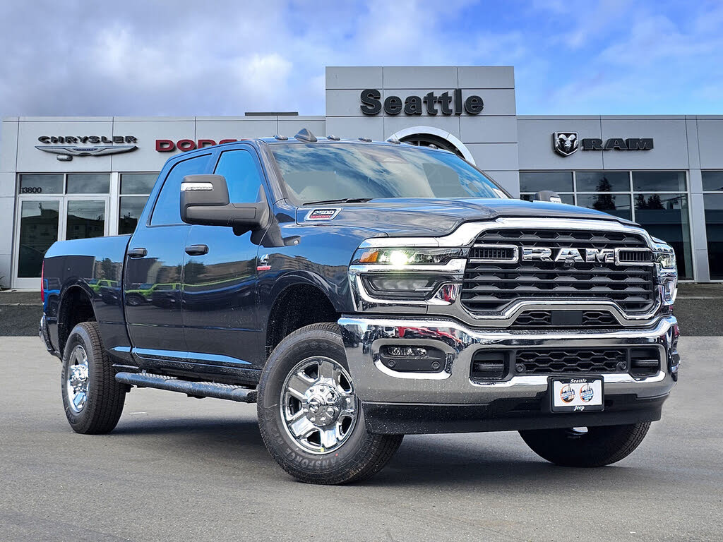 2025 RAM 2500 Tradesman Crew Cab 4WD