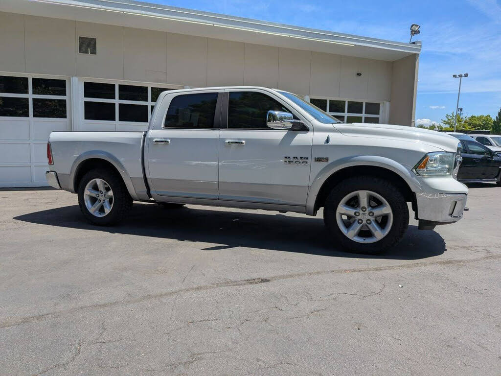 2013 RAM 1500 Laramie Crew Cab 4WD