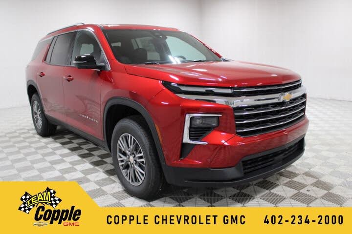 2025 Chevrolet Traverse LT FWD