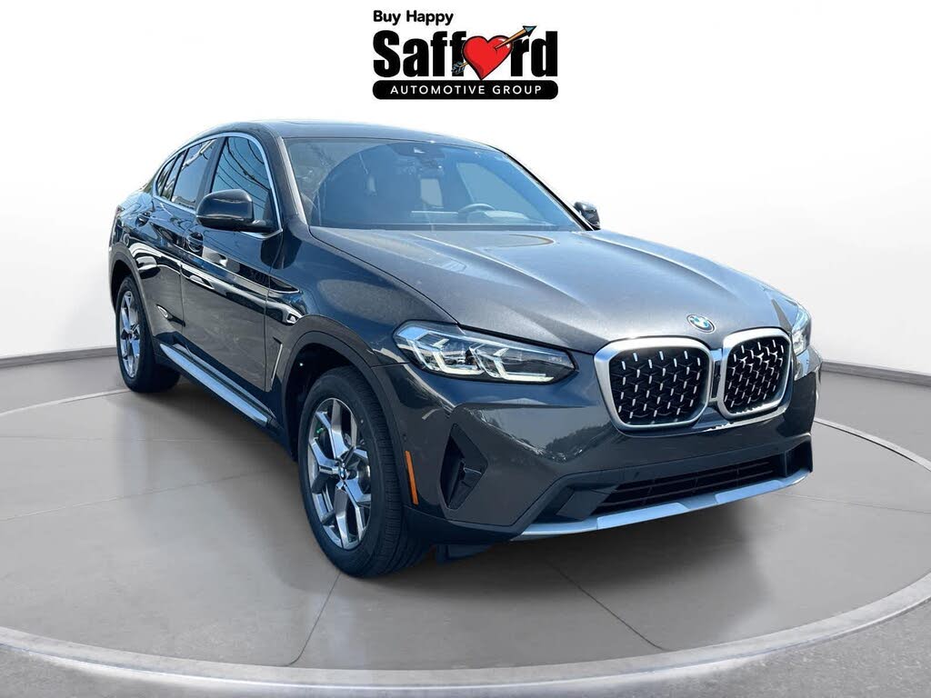 2025 BMW X4 xDrive30i