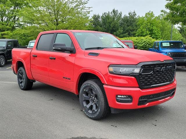 2025 RAM 1500 Big Horn Crew Cab 4WD
