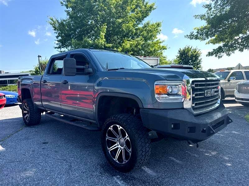 2015 GMC Sierra 2500HD SLT Crew Cab SB 4WD