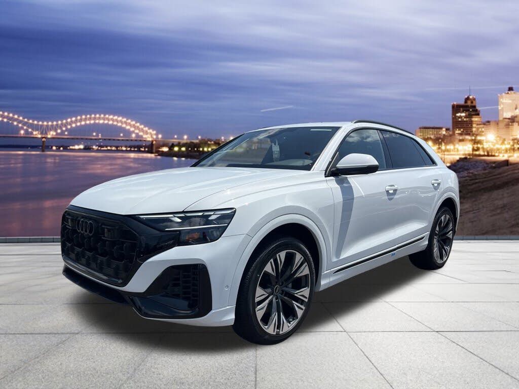 2025 Audi Q8 quattro Premium 55 TFSI