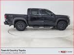 Nissan Frontier PRO-X Crew Cab RWD