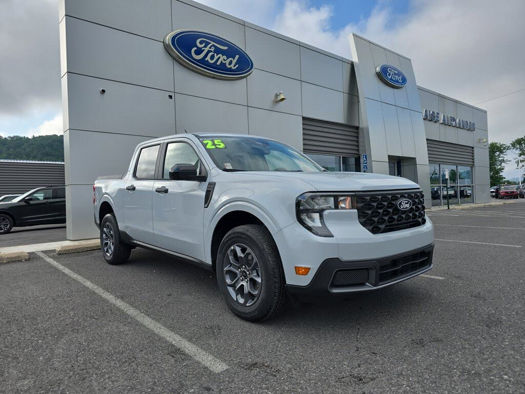 2025 Ford Maverick XLT SuperCrew FWD