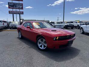 Dodge Challenger SXT RWD