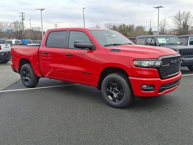 2025 RAM 1500 Tradesman Crew Cab 4WD