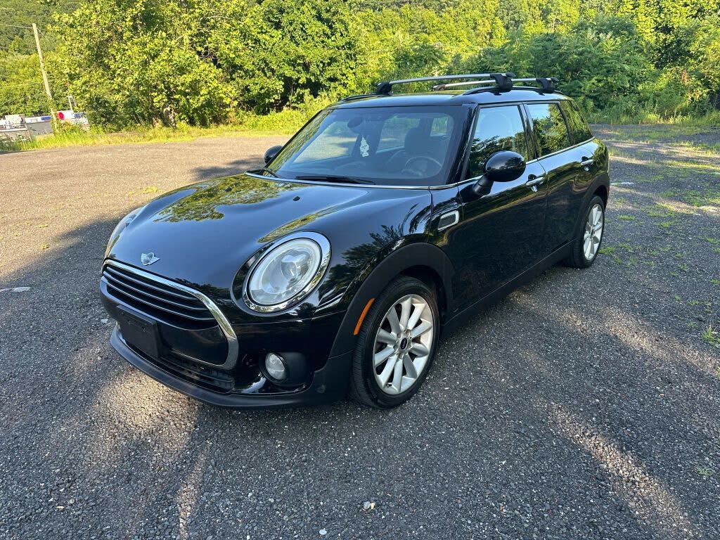 2016 MINI Cooper Clubman FWD