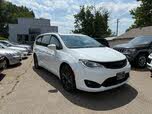 Chrysler Pacifica Limited FWD