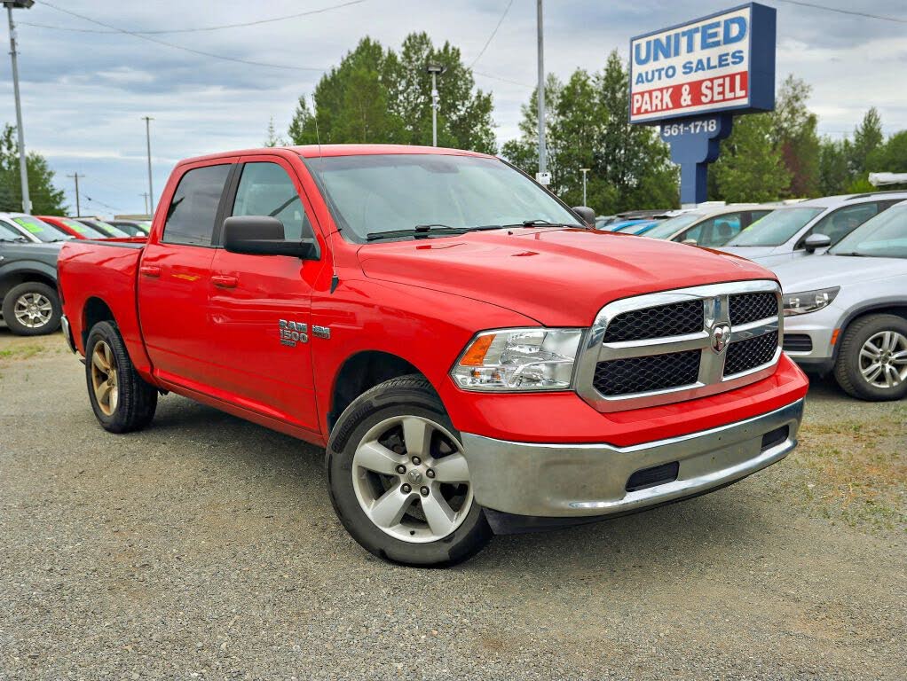 2019 RAM 1500 Classic SLT Crew Cab 4WD