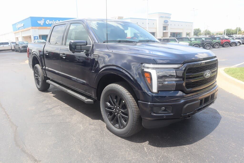 2025 Ford F-150 Lariat SuperCrew 4WD