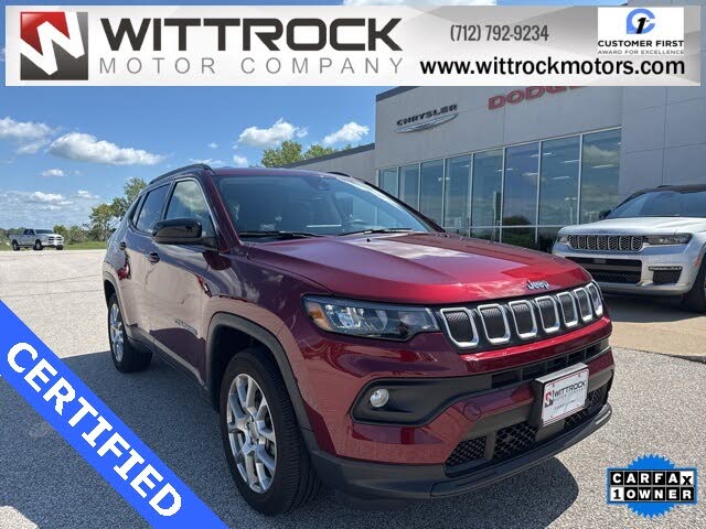 2022 Jeep Compass Latitude Lux 4WD