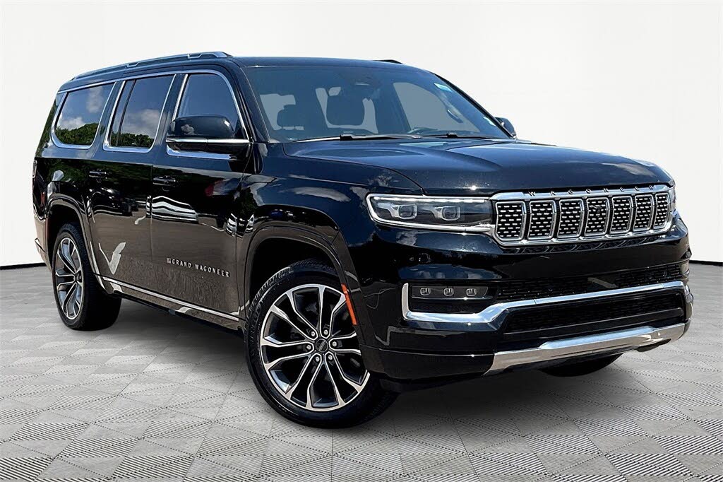 2023 Jeep Grand Wagoneer L Series III 4WD