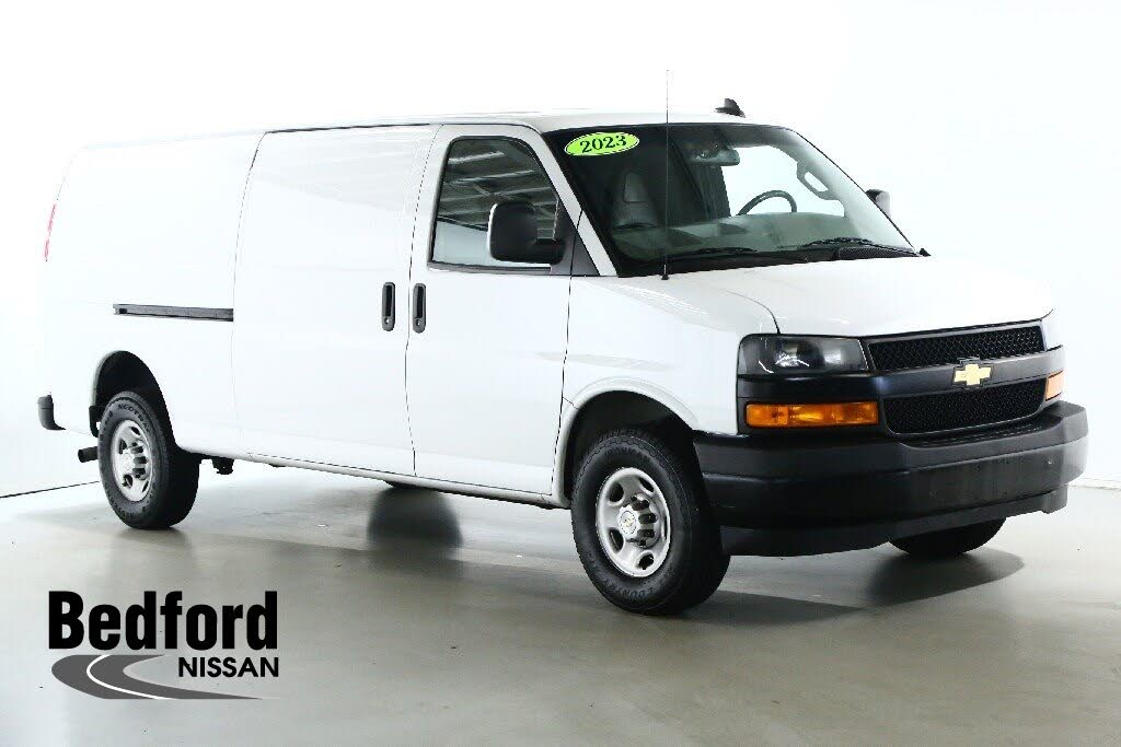 2023 Chevrolet Express Cargo 2500 Extended RWD