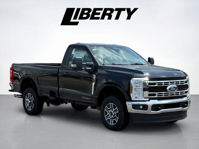 2025 Ford F-250 Super Duty XLT Regular Cab LB 4WD
