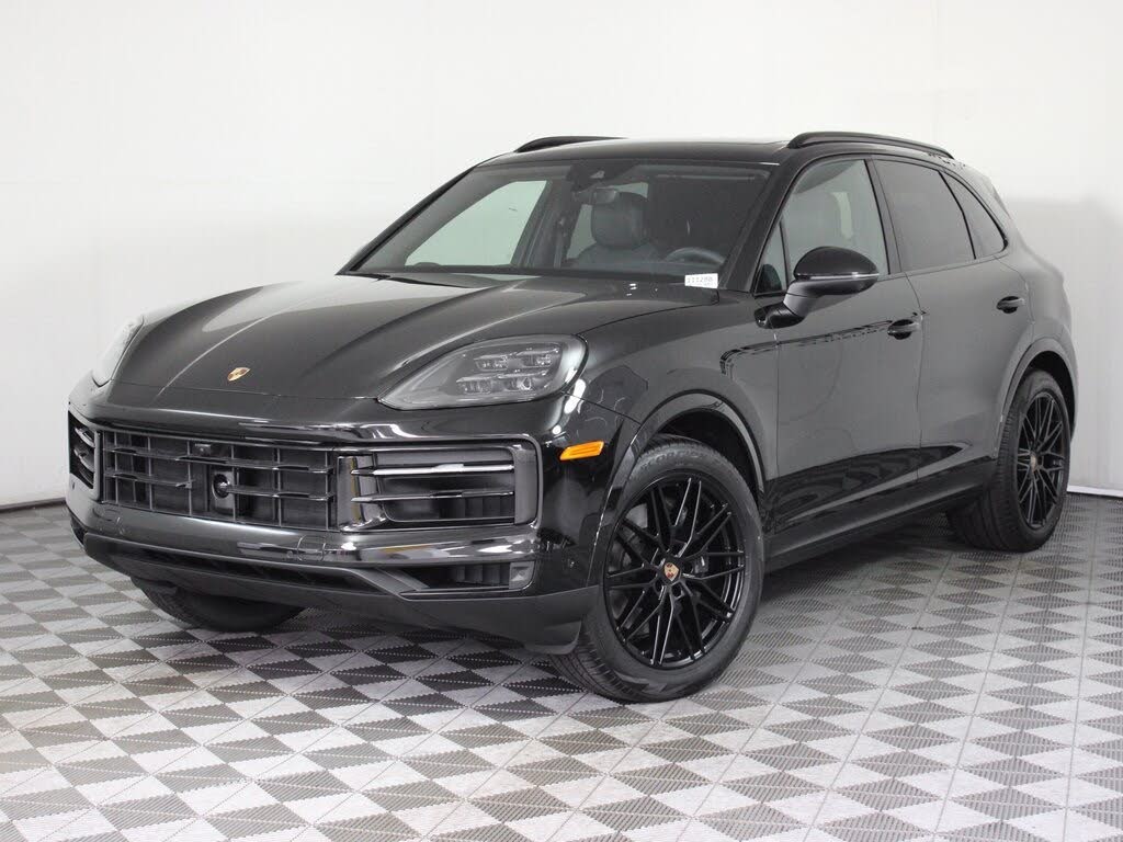 2025 Porsche Cayenne AWD
