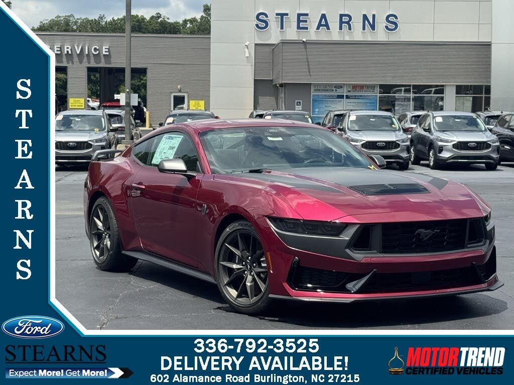 2025 Ford Mustang Dark Horse Fastback RWD