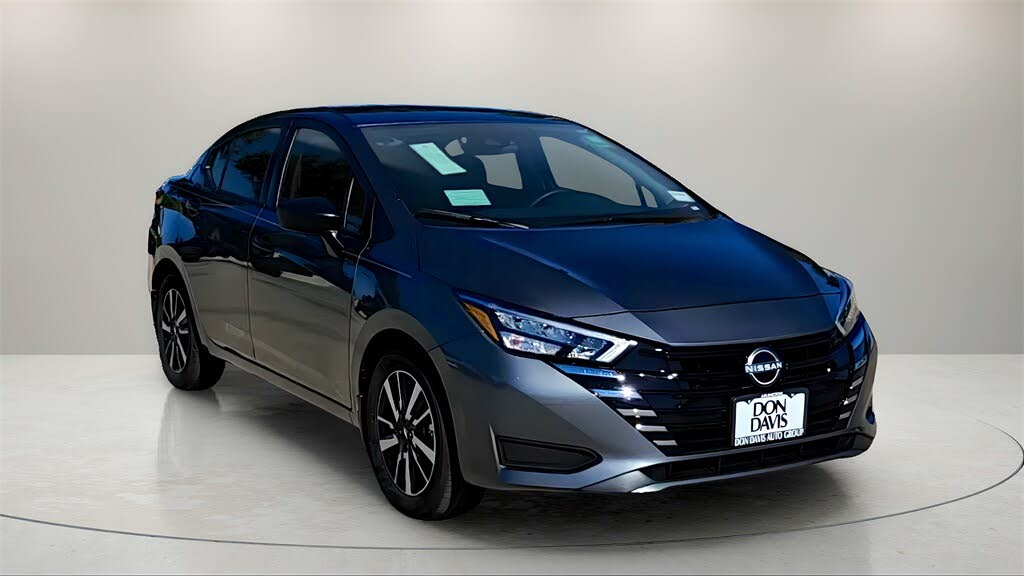 2025 Nissan Versa S FWD