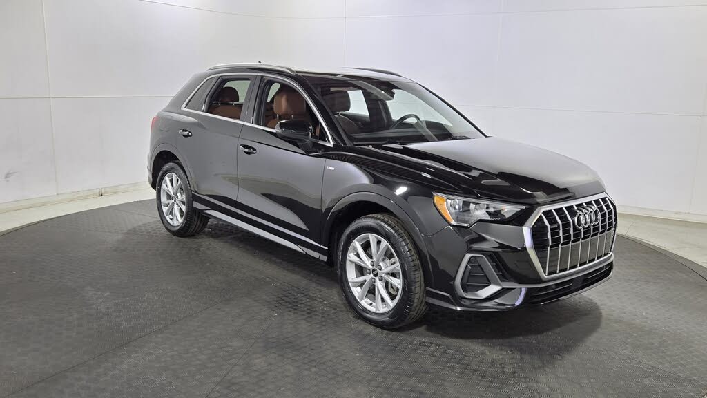 2022 Audi Q3 quattro Premium S Line 45 TFSI